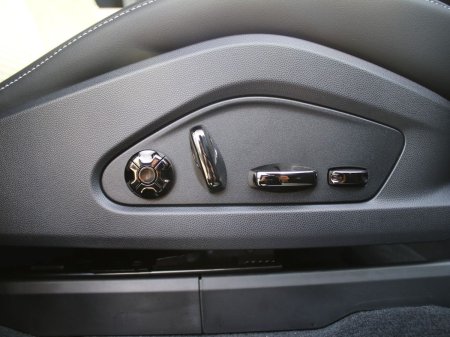 2026 Porsche Cayenne - photo 28