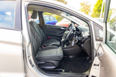 2019 Ford Fiesta - photo 13