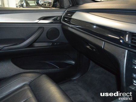 2017 BMW X5 - photo 32