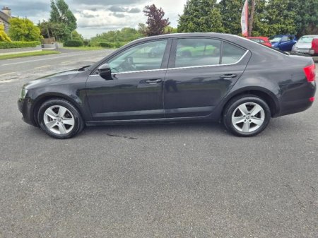 2017 Skoda Octavia - photo 4