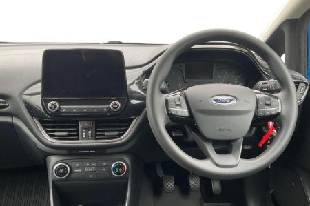 2020 Ford Fiesta - photo 11