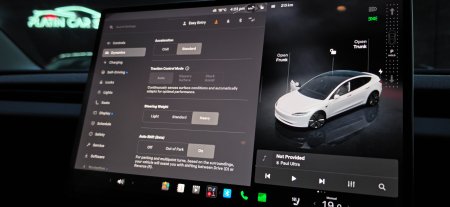 2024 Tesla Model 3 - photo 27
