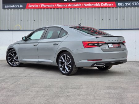 2022 Skoda Superb - photo 12