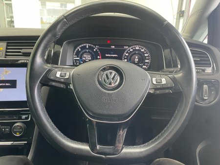 2020 Volkswagen Golf - photo 13