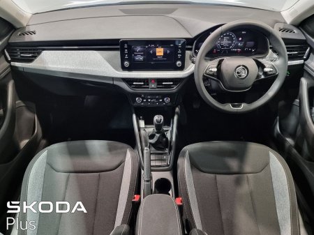 2025 Skoda Scala - photo 2