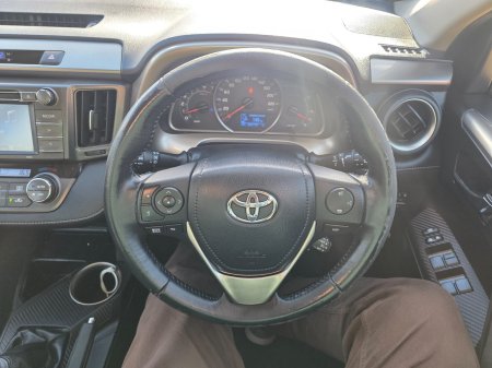 2015 Toyota RAV4 - photo 9