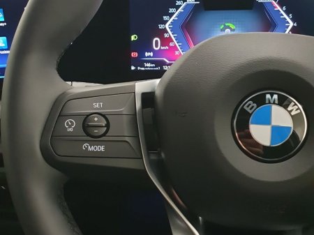 2026 BMW 1-Series - photo 17