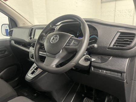 2024 Vauxhall Vivaro - photo 12