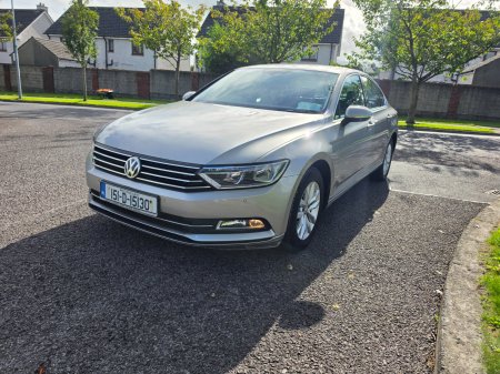 2015 Volkswagen Passat - photo 2