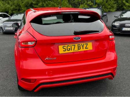 2017 Ford Focus - photo 7