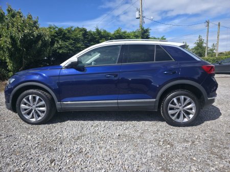 2020 Volkswagen T-Roc - photo 2