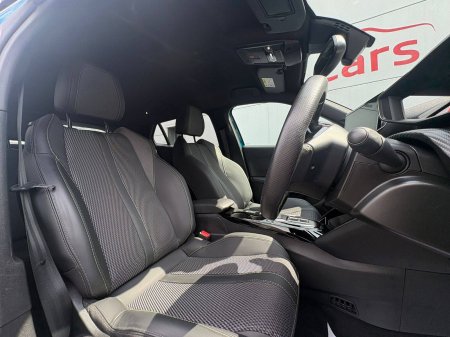 2025 Peugeot 2008 - photo 12