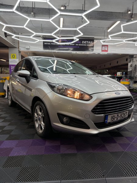2015 Ford Fiesta - photo 7