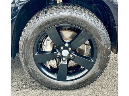 2025 Land Rover Defender - photo 35