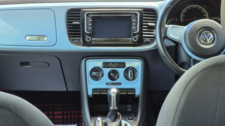 2013 Volkswagen Beetle - photo 15
