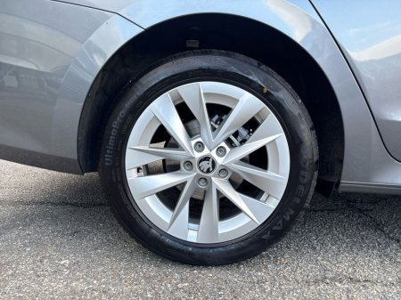 2026 Skoda Octavia - photo 5