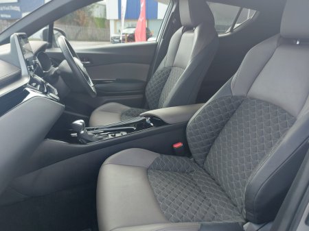 2021 Toyota C-HR - photo 14