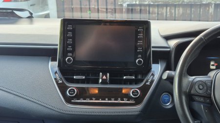 2019 Toyota Corolla - photo 17