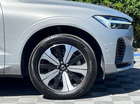 2025 Volvo XC60 - photo 11