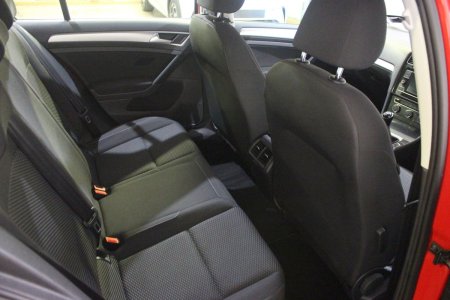 2019 Volkswagen Golf - photo 14