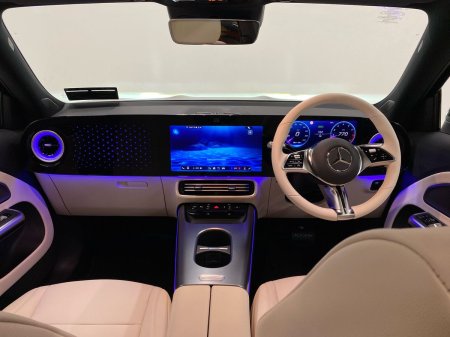 2026 Mercedes-Benz GLB - photo 2