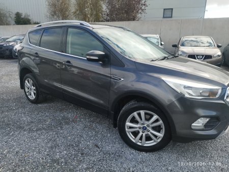2019 Ford Kuga - photo 2