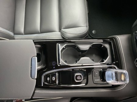 2027 Volvo V60 - photo 22