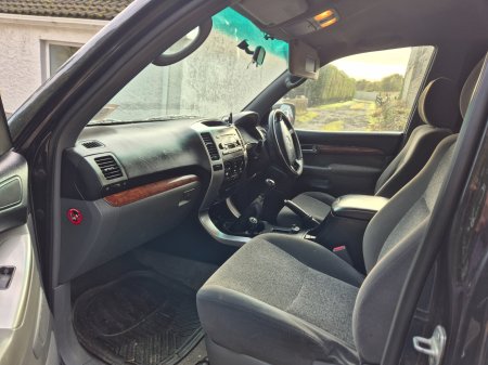 2008 Toyota Land Cruiser - photo 3