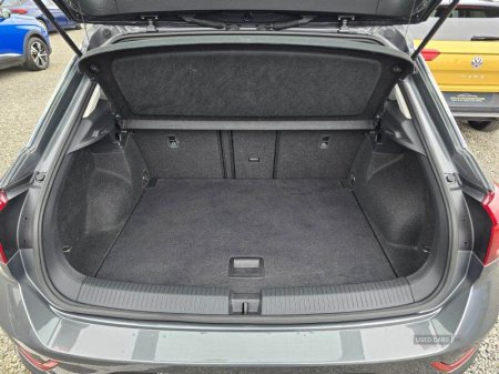 2024 Volkswagen T-Roc - photo 9