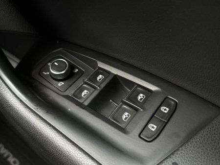 2019 Volkswagen Touareg - photo 30