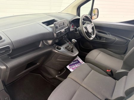 2022 Opel Combo - photo 10