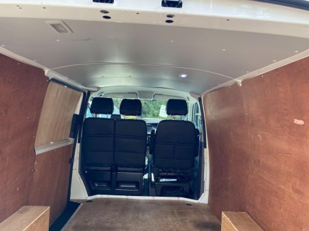 2021 Volkswagen Transporter - photo 8