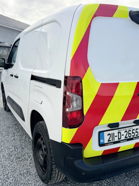 2021 Peugeot Partner - photo 5