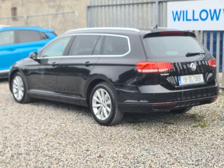 2019 Volkswagen Passat - photo 4