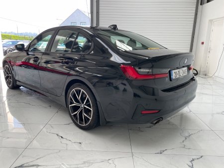 2021 BMW 3-Series - photo 5