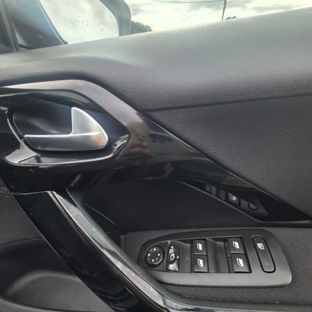 2018 Peugeot 208 - photo 21