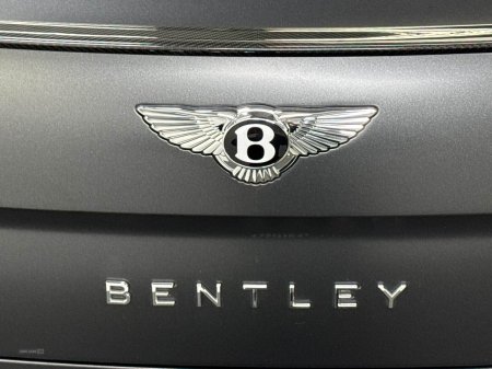 2025 Bentley Flying Spur - photo 34