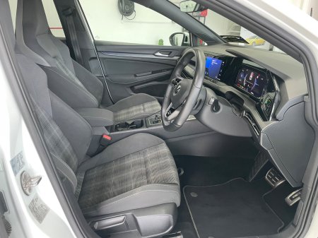 2021 Volkswagen Golf - photo 11