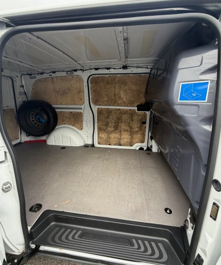 2021 Mercedes-Benz Vito - photo 6