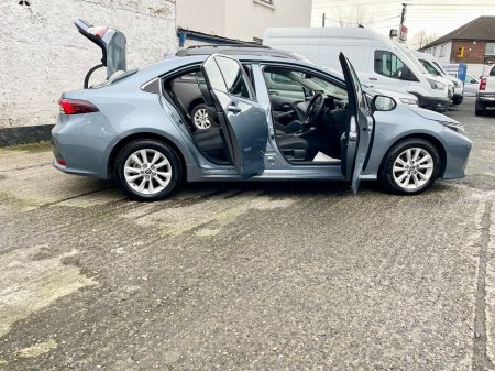 2024 Toyota Corolla - photo 3
