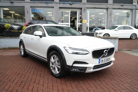 2019 Volvo V90 Cross Country Pro D5 235hp Geartronic AWD