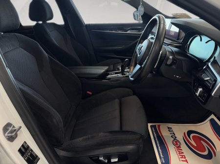 2017 BMW 5-Series - photo 11