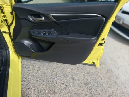 2014 Honda Fit - photo 10