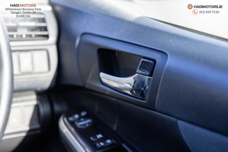 2012 Toyota Camry - photo 20