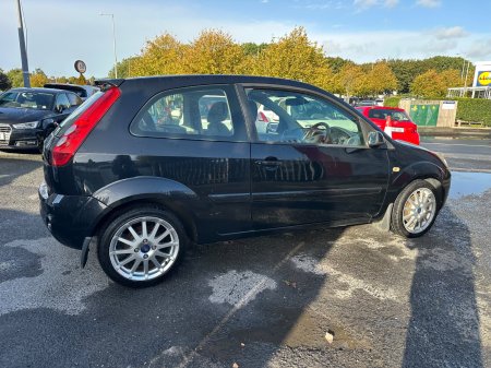 2008 Ford Fiesta - photo 7