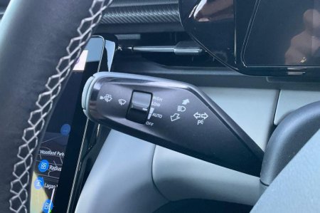 2025 Ford Capri - photo 14