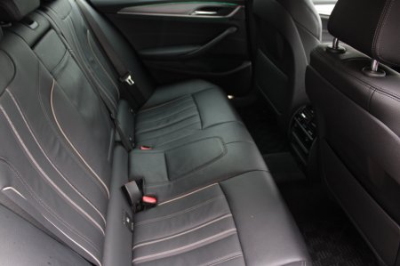 2019 BMW 5-Series - photo 17