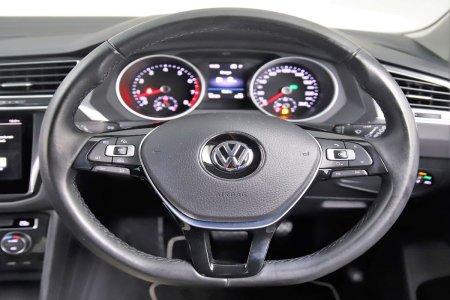 2018 Volkswagen Tiguan - photo 17