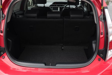 2015 Toyota Aqua - photo 19