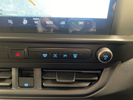 2026 Ford Transit Custom - photo 19